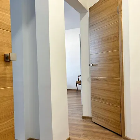 Apartment Mi